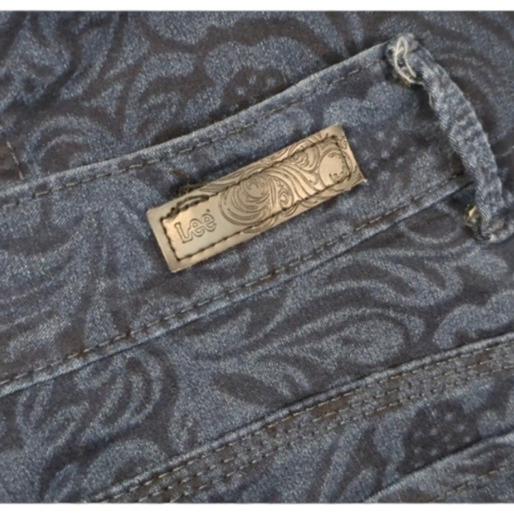 Lee Curvy Easy Fit Blue Floral Paisley Pattern Rare Love Yourself Pants Size 6 - Picture 6 of 10